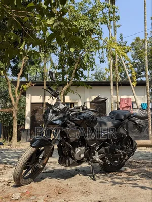 Hero Xtreme 125R 2025 Black