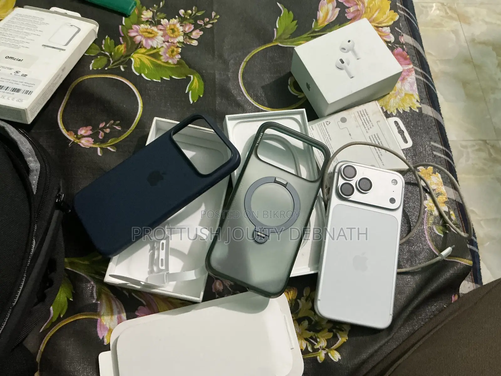 New Apple iPhone 17 Pro Max 256 GB White