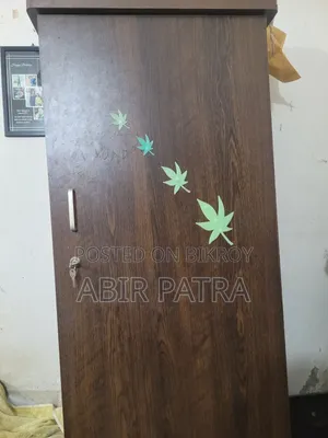 Partex Almirah