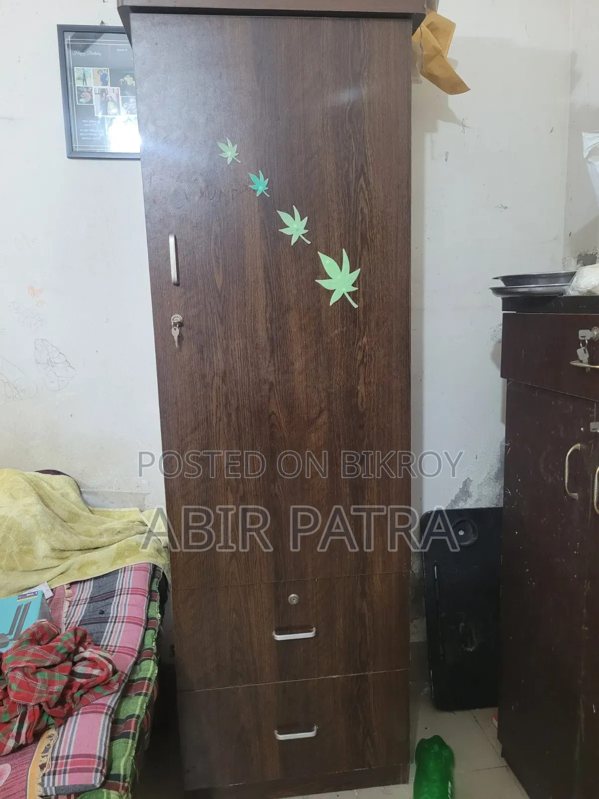 Partex Almirah