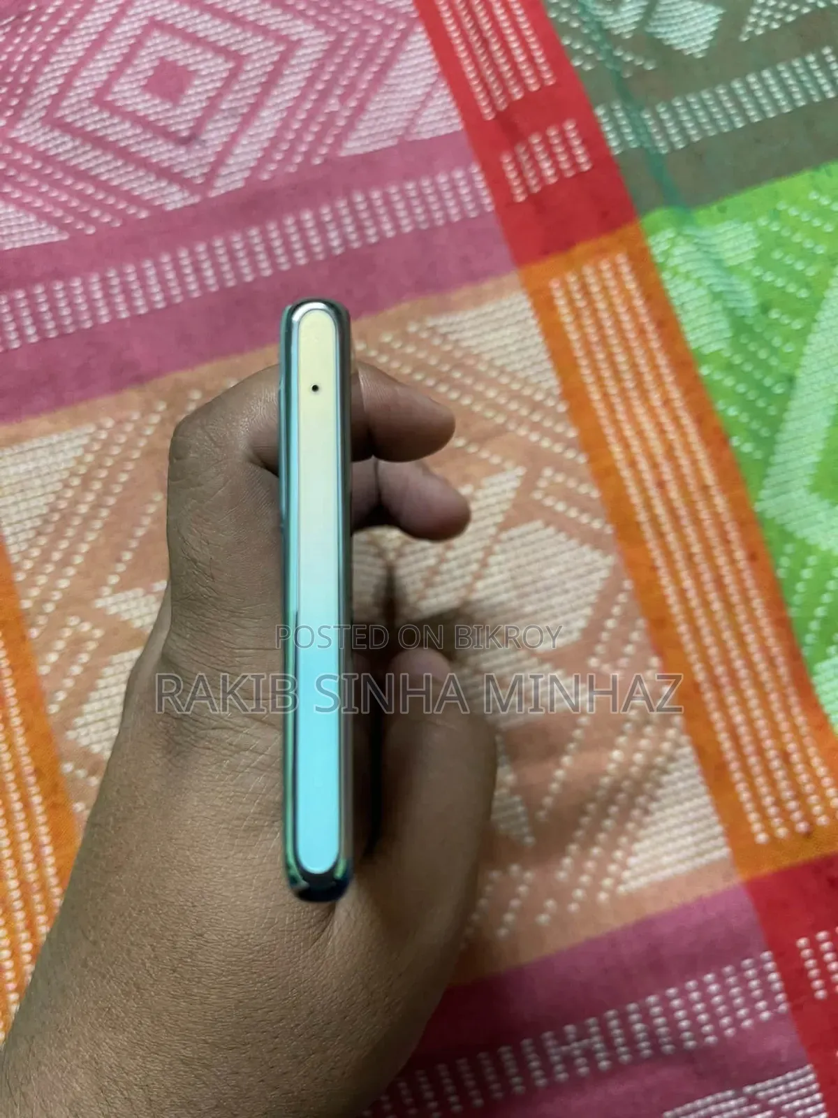 অপ্পো রেনো ২৫৬ জিবি নীল