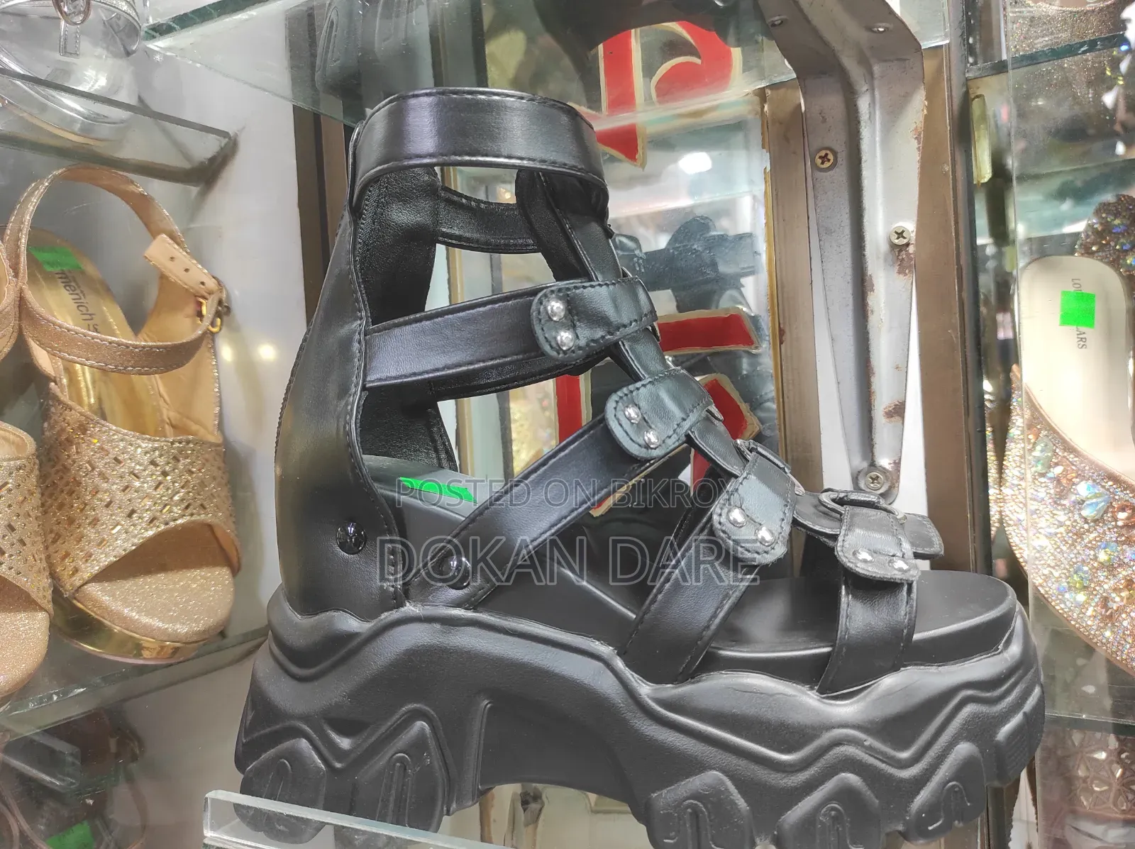 Wakar Shoes