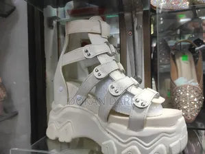 Wakar Shoes