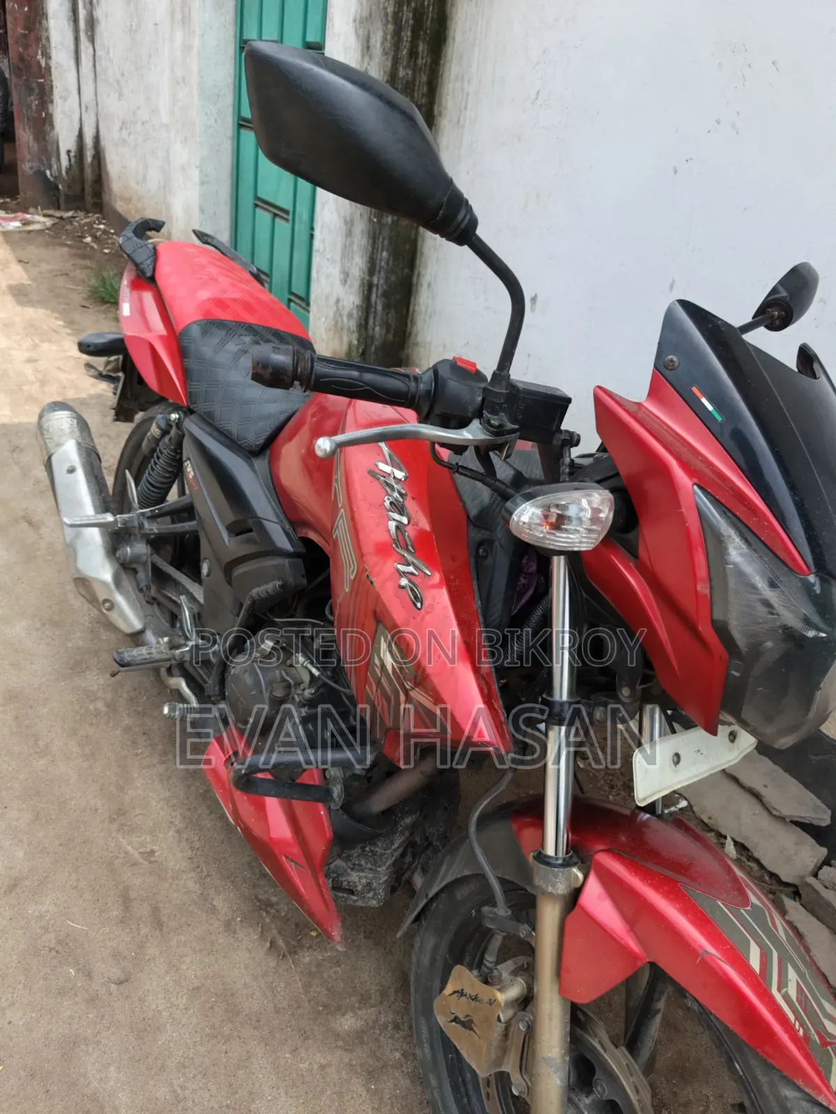 TVS Apache RTR 160 2V 2018 Red