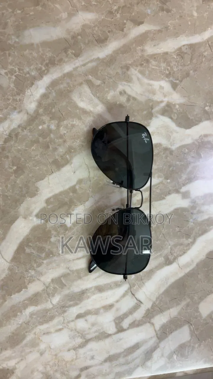 Ray-Ban Black Frame Aviator Sunglasses for Men