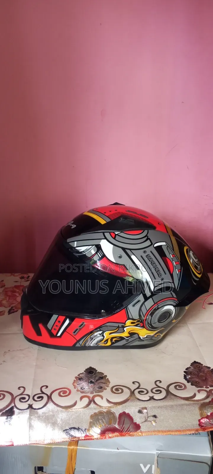 VegA Helmet Super Hero