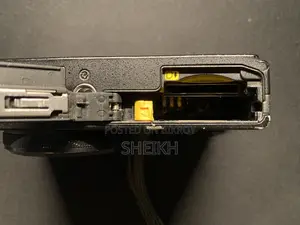 Nikon Coolpix P330 (Read Description)