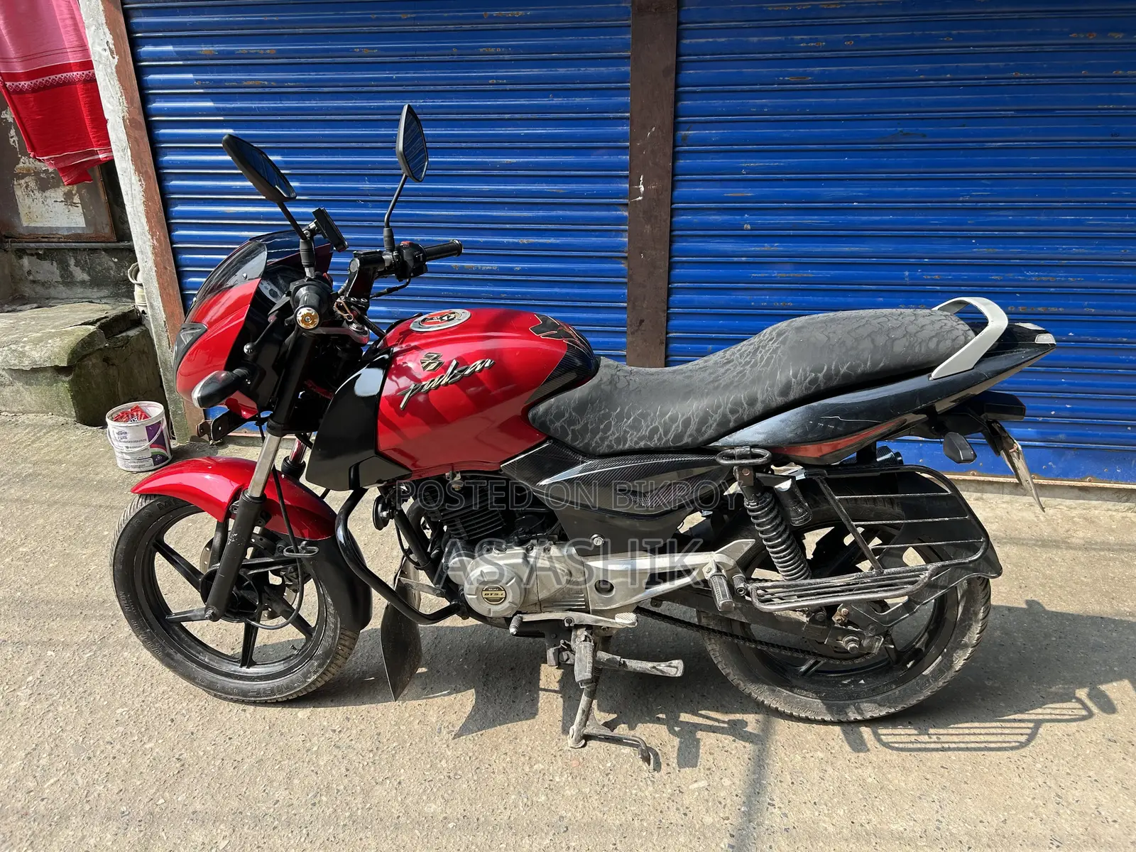 বাজাজ পালসার ১৫০ ২০১২ রেড