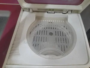ওয়াশিং মেশিন বিক্রি হবে সিঙ্গার