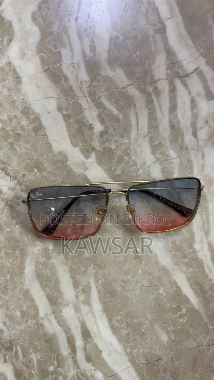 Ray-Ban Gold Frame Aviator Sunglasses for Men