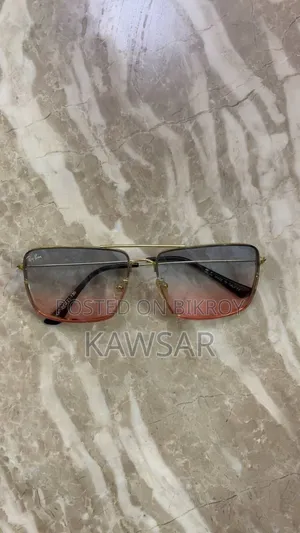 Ray-Ban Gold Frame Aviator Sunglasses for Men