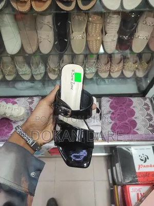 Wakar Shoes