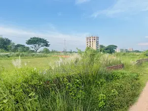 4 Katha South Facing Plot for Sale M Block