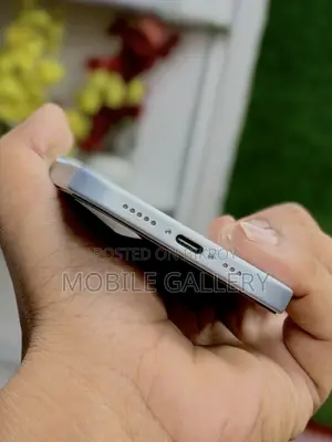 Apple iPhone 15 128 GB White