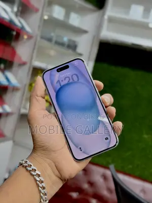 Apple iPhone 15 128 GB White