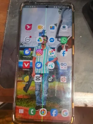 স্যামসাং গ্যালাক্সি এস২০ ১২৮ জিবি