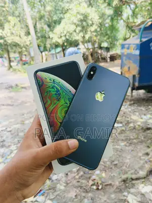 Apple iPhone XS Max 64 GB Black