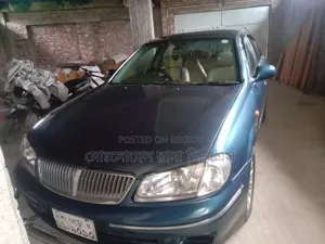 Nissan Sunny 2001 Blue