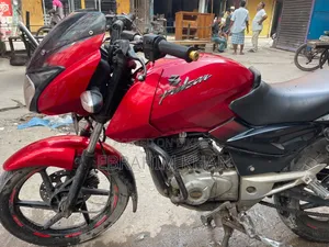 Bajaj Pulsar 150 2012 Red