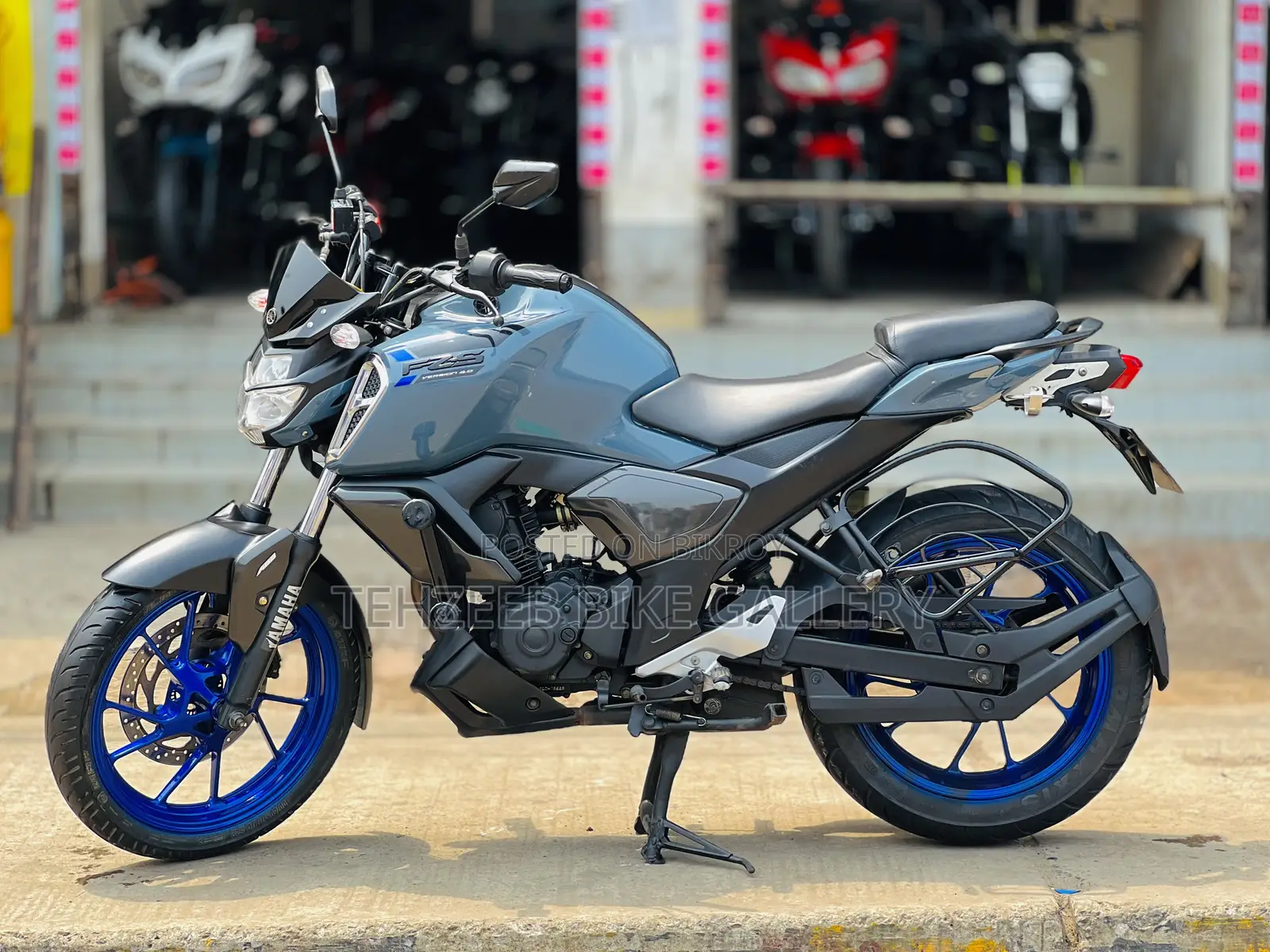 Yamaha FZS V3 2020 Gray
