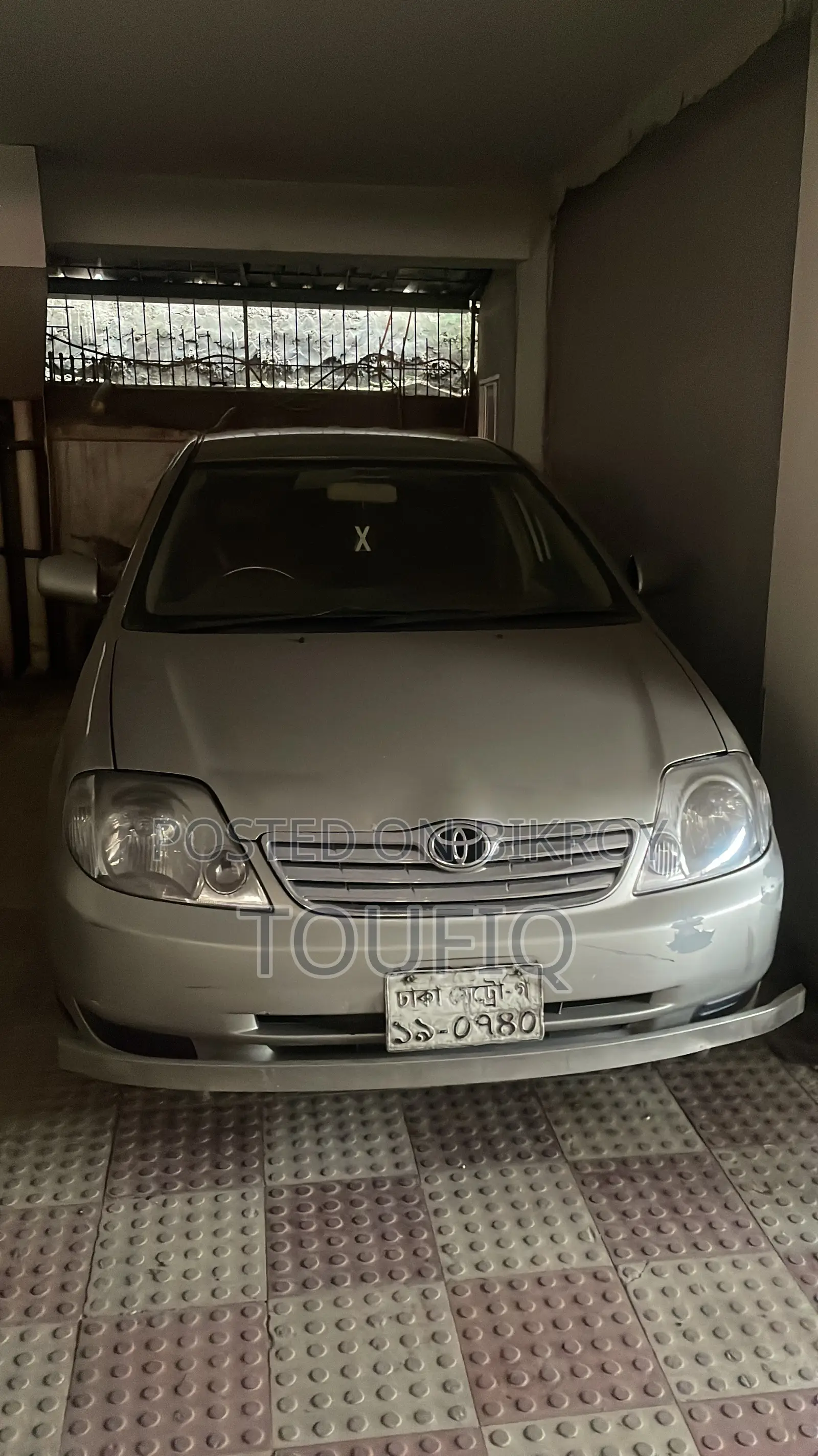 Toyota Corolla Sedan Automatic 2003 Gold