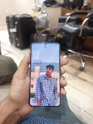 স্যামসাং গ্যালাক্সি এস২২ ৫জি ২৫৬ জিবি ব্ল্যাক