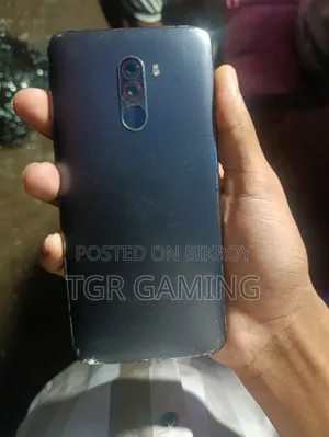 Xiaomi Pocophone F1 64 GB Black