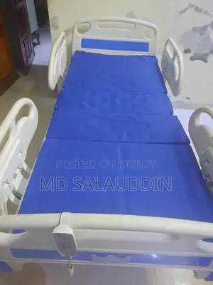 Electric 5-Function ICU Hospital Bed With CPR Mood