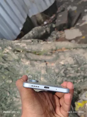 Infinix Hot 70 128 GB White
