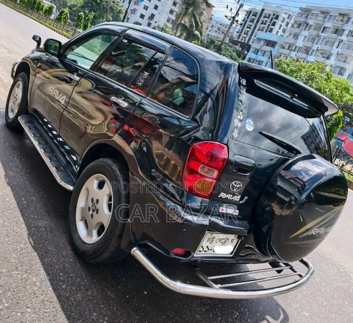 টয়োটা আরএভি৪ অটোমেটিক ২০০২ কালো
