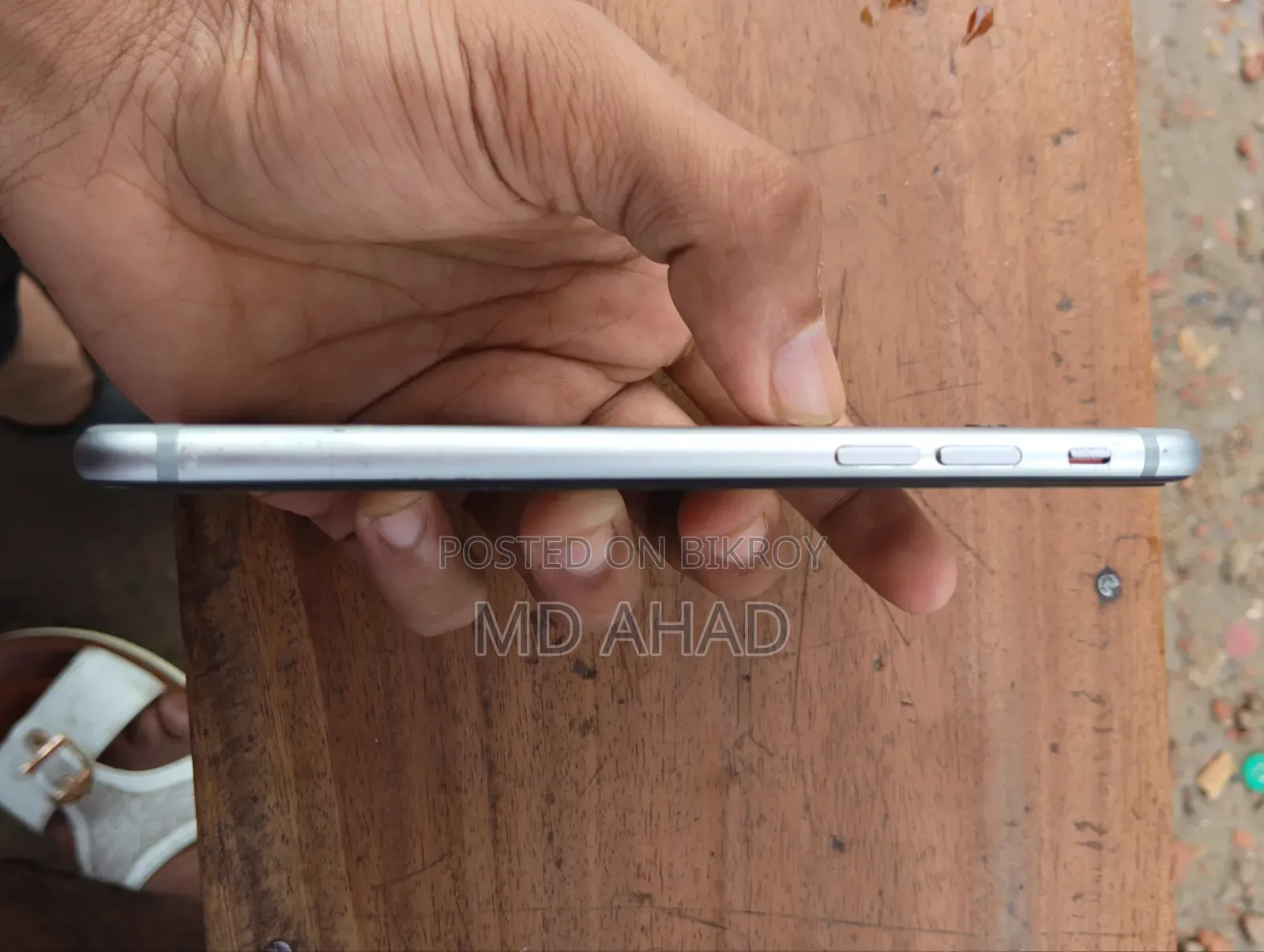 Apple iPhone 6 16 GB Black
