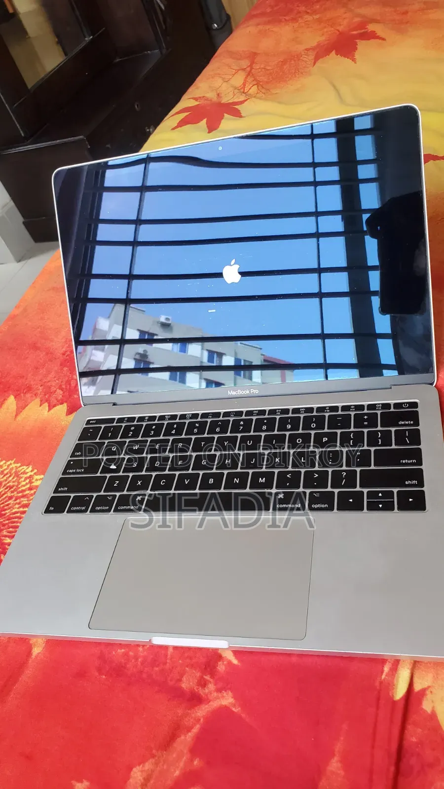 Laptop Apple MacBook Pro 2017 8GB Intel Core I5 SSD 256GB