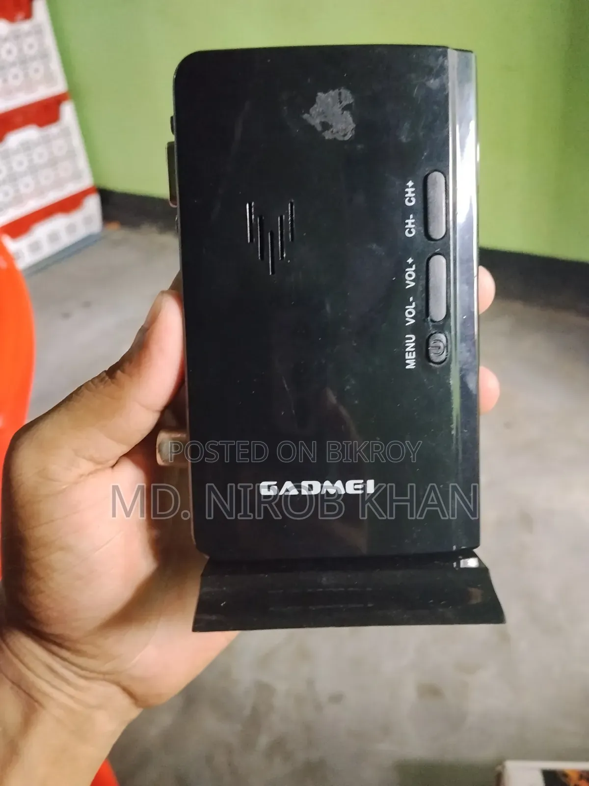 একটি Gadmei Card/ Tvbox বিক্রি করা হবে। দুই মাস ব্যবহার করা হয়েছে