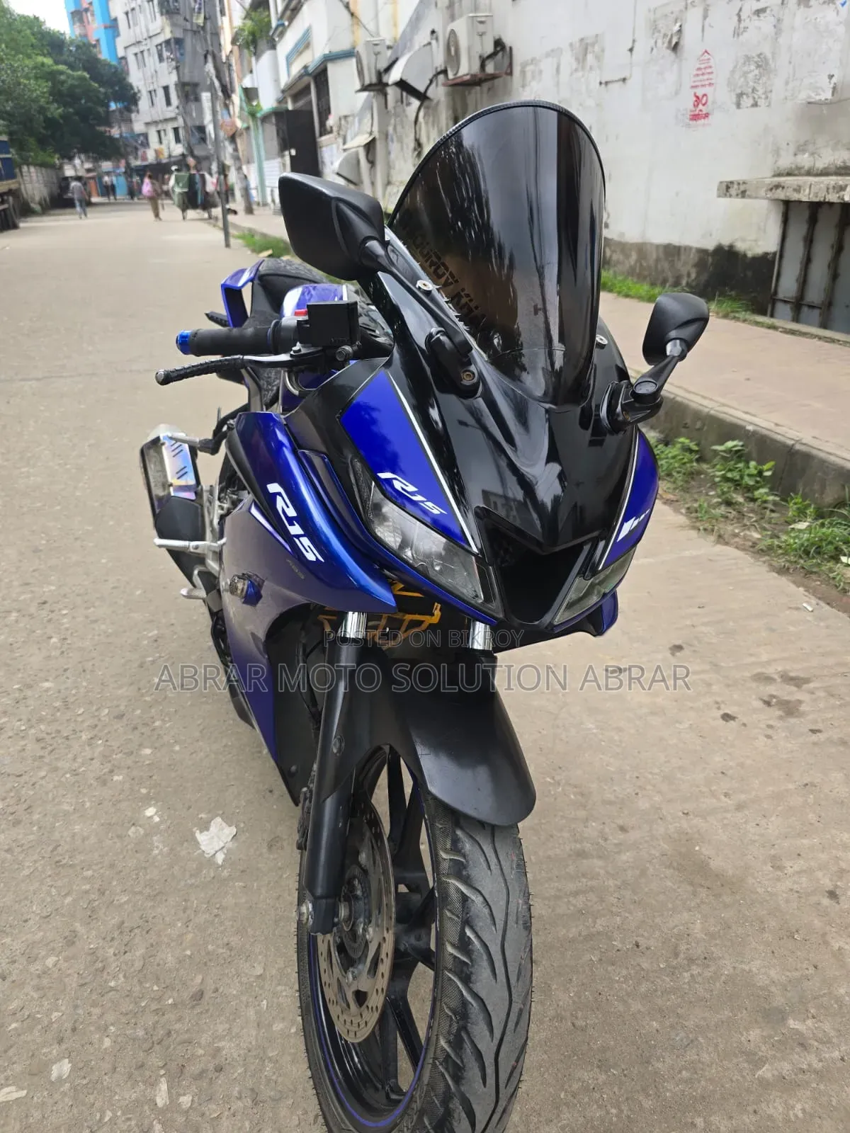Yamaha R15 V3 2020 Blue