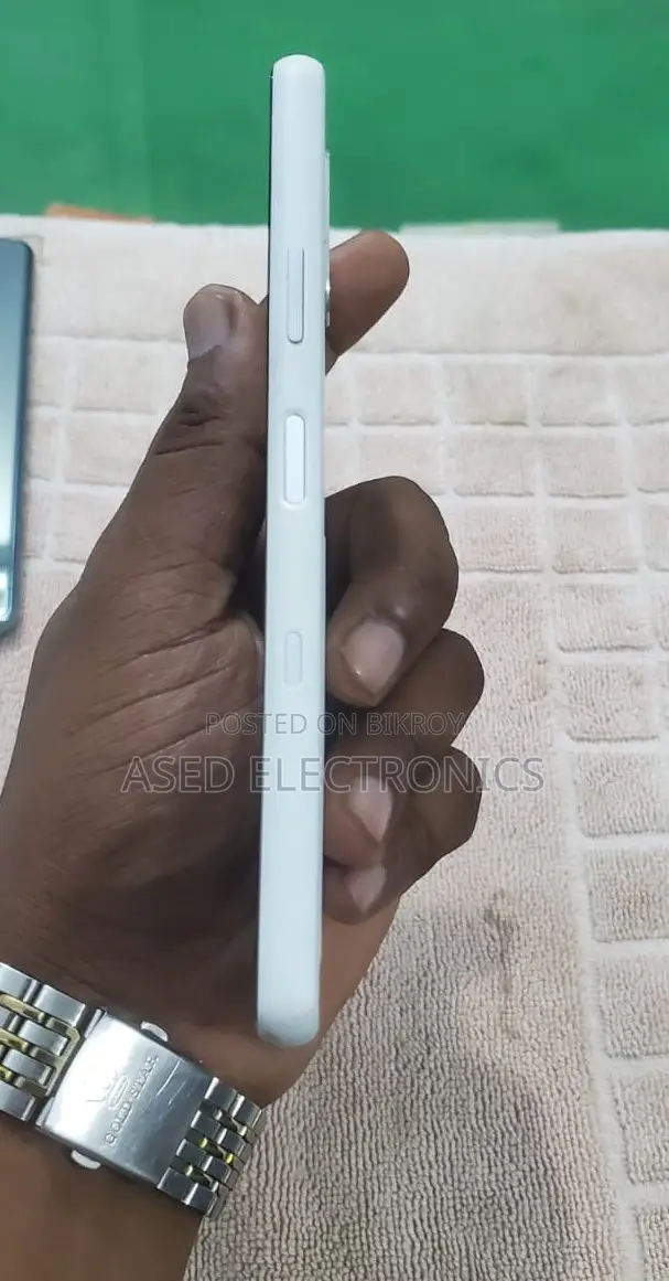 New Sony Xperia 10 III 256 GB White