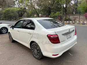 Toyota Axio 1.5 G 2WD 2015 Pearl