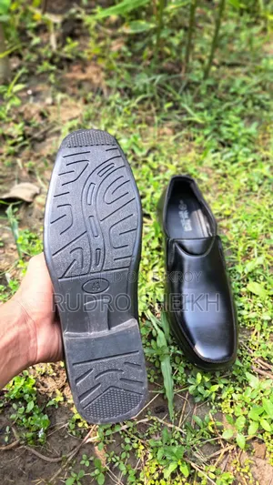 প্রিমিয়াম ব্ল্যাক ফরমাল লোফার