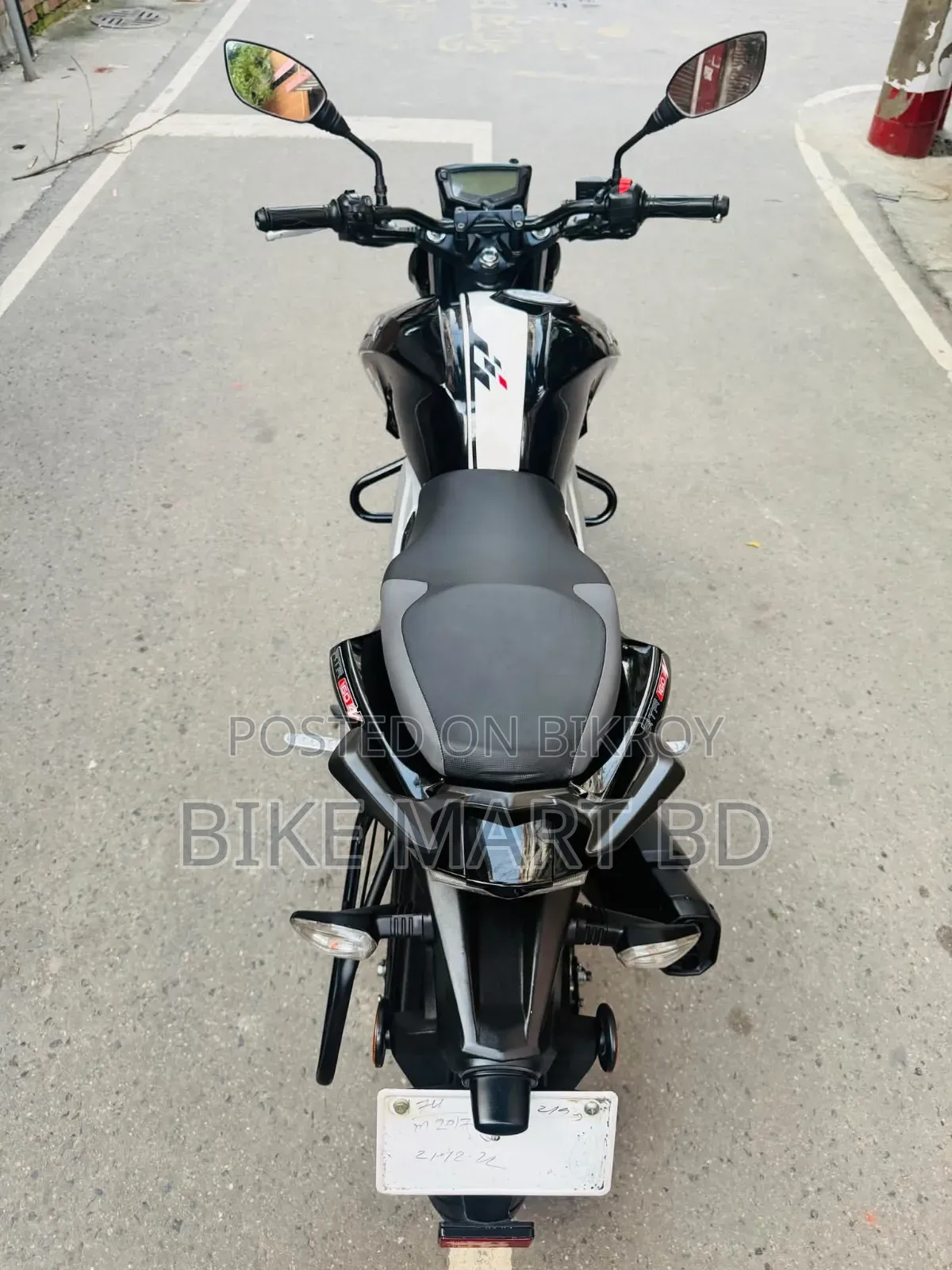 TVS Apache RTR 160 4V 2023 Black