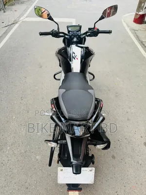 TVS Apache RTR 160 4V 2023 Black