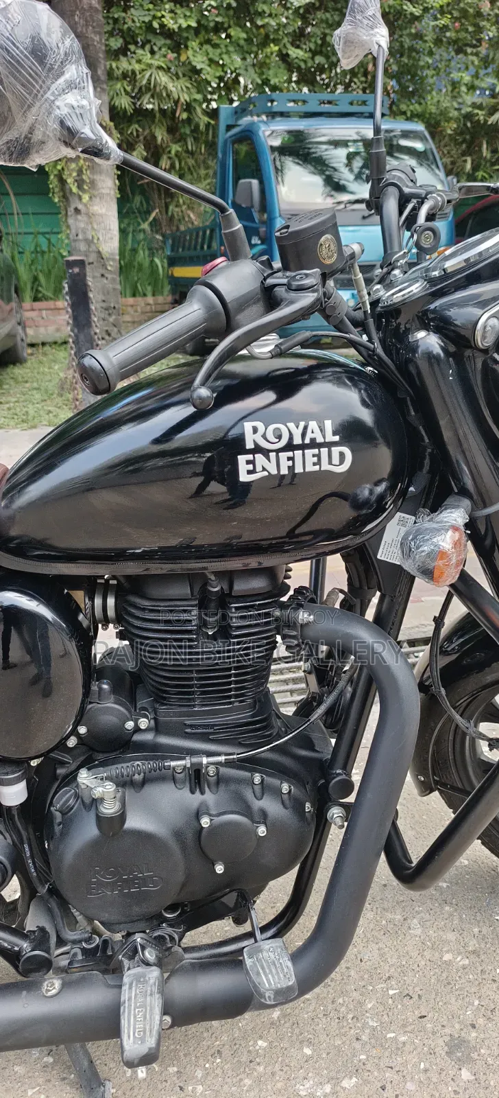 New Royal Enfield Classic 350 2026 Black
