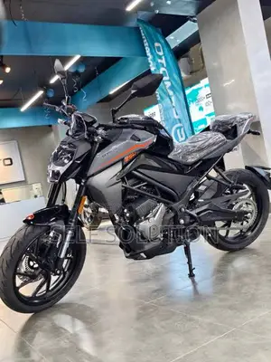 CFMoto 250NK 2025 Black
