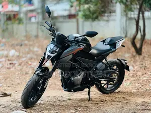 CFMoto 250NK 2025 Black