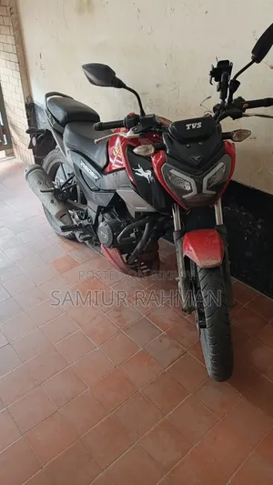 TVS Raider 125 2022 Red
