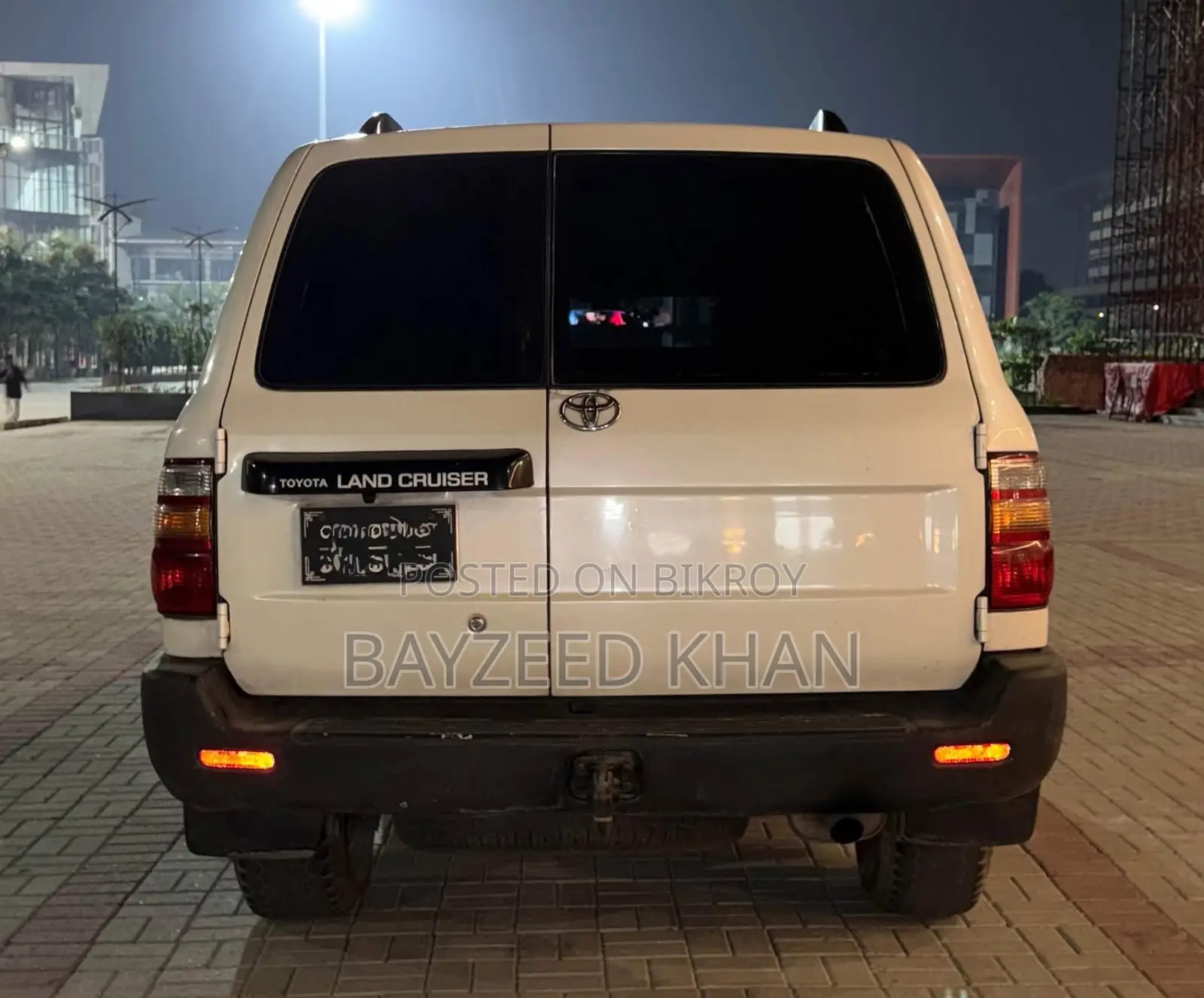 Toyota Land Cruiser HDJ 100 1998 Pearl