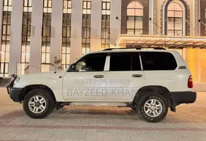 Toyota Land Cruiser HDJ 100 1998 Pearl