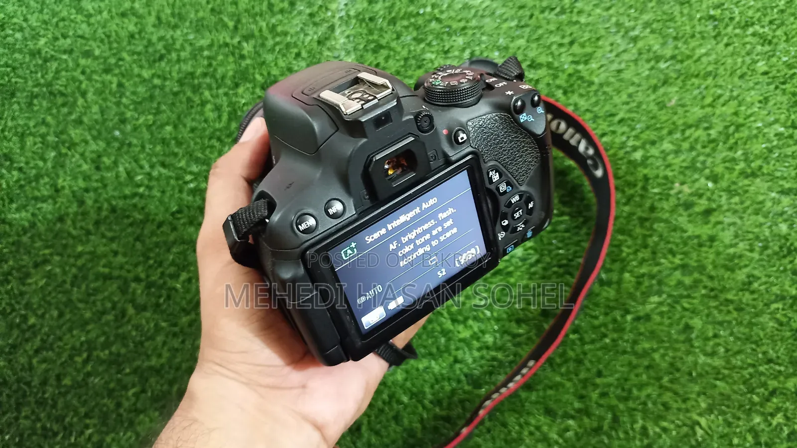 Canon 700D বাংলাদেশের জাতীয় ক্যামেরা।
