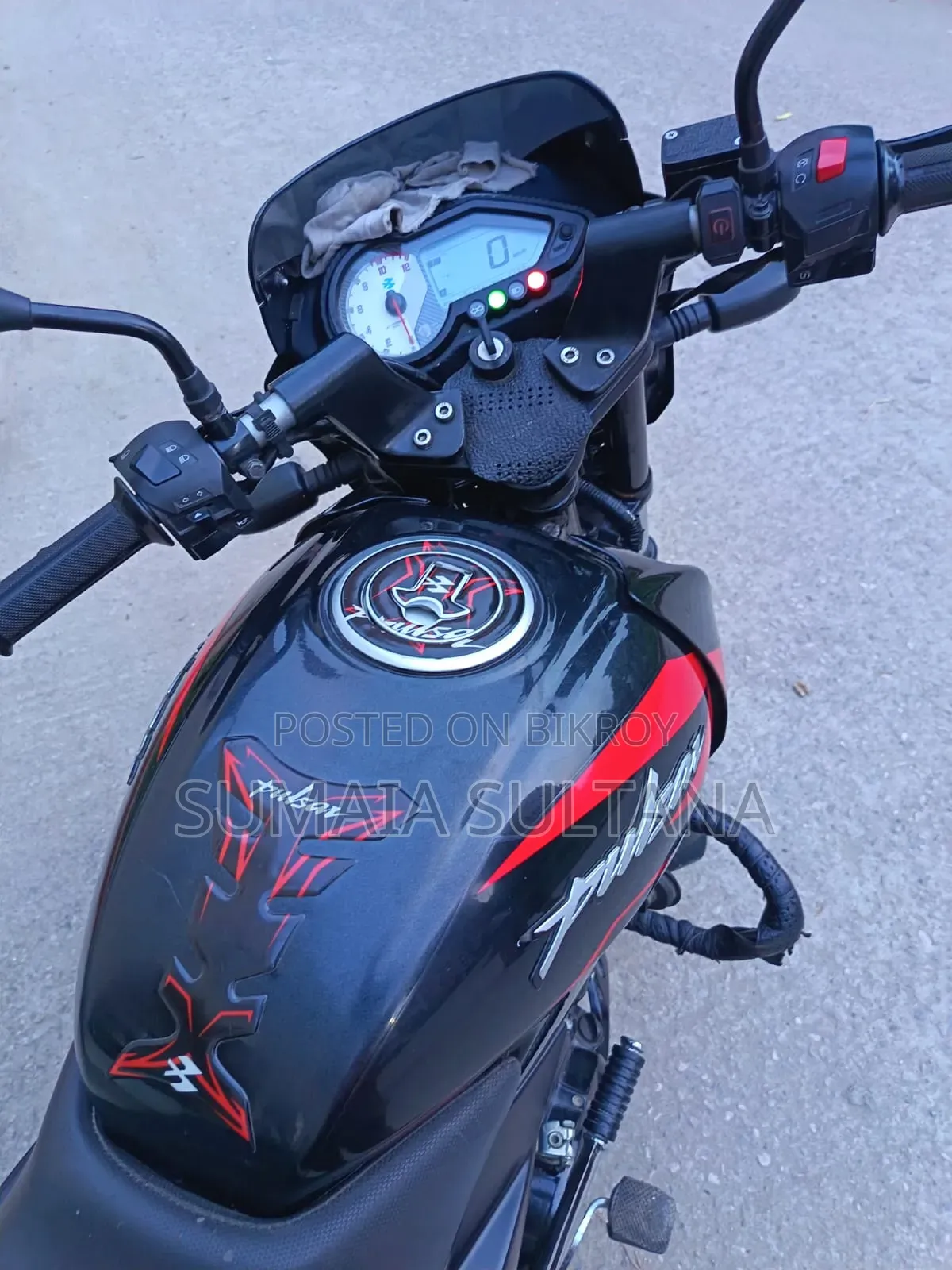 Bajaj Pulsar 150 2022 Black