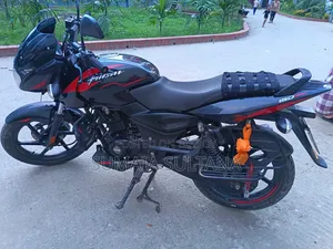 Bajaj Pulsar 150 2022 Black