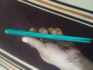 ভিভো ভি৪০ লাইট ৪জি ১২৮ জিবি গ্রিন