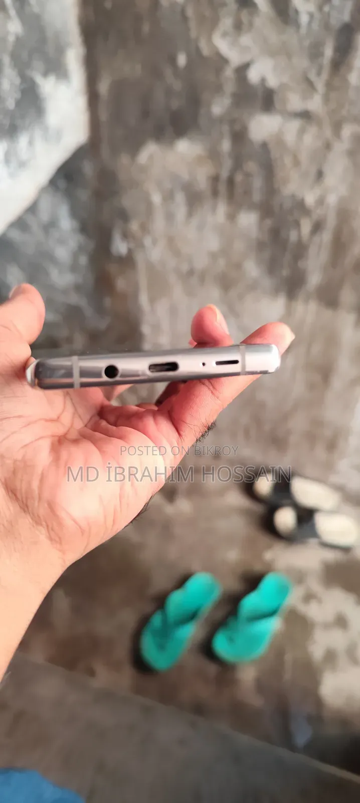 Fujitsu Arrows NX9 F-52a 128 GB White